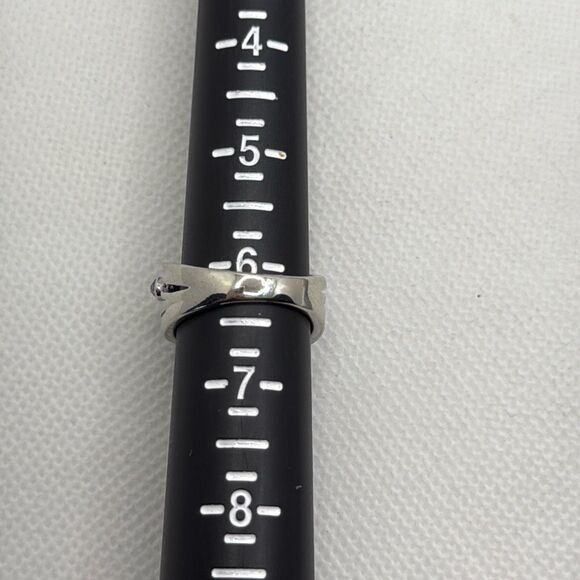 Brand New!! Size 6 Geometric multi stone ring - Picture 4 of 4